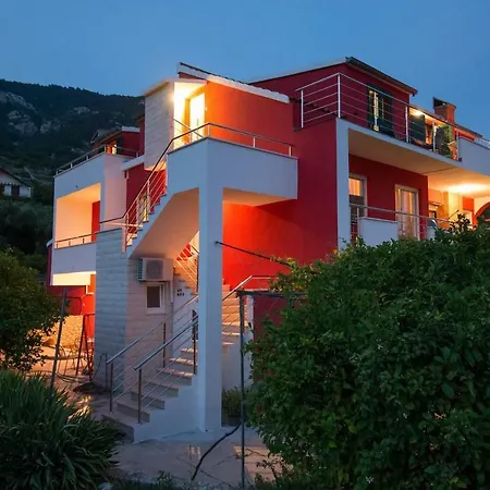 Apartman Black And White Chill Out Komiza